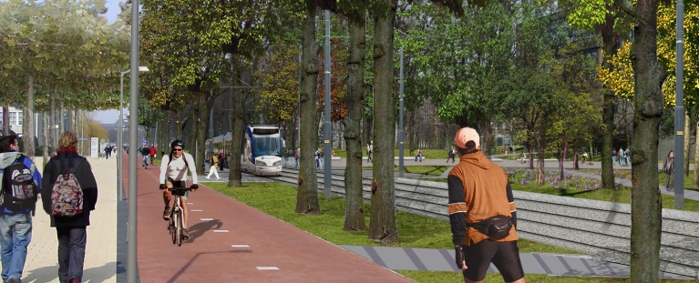 Tramlin 19 rijdt over de campus van de TU Delft